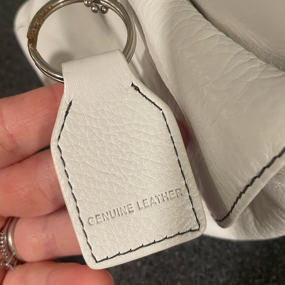 Soprano New genuine leather white purse - Picture 3 of 6